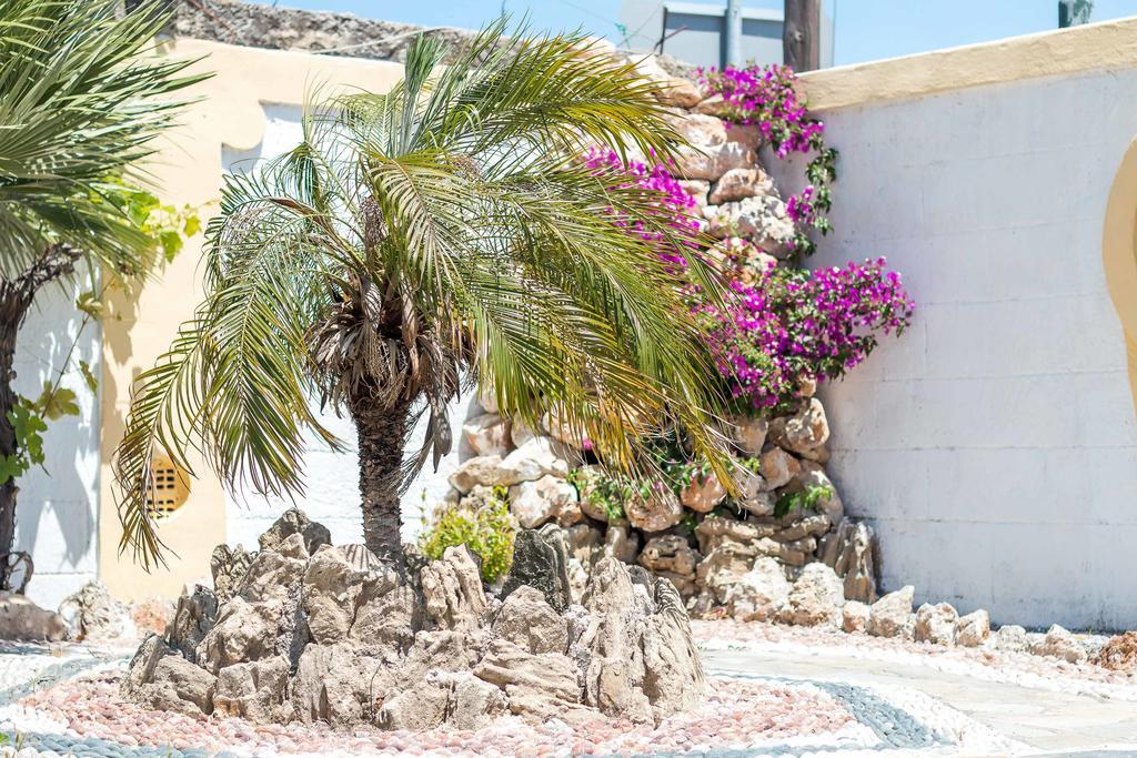 דירות פליראקי Mosaic Gardens מראה חיצוני תמונה
